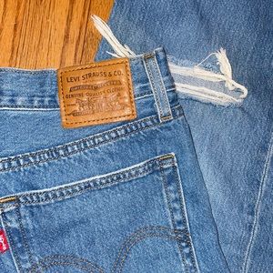 Levi’s Wedgie Straight